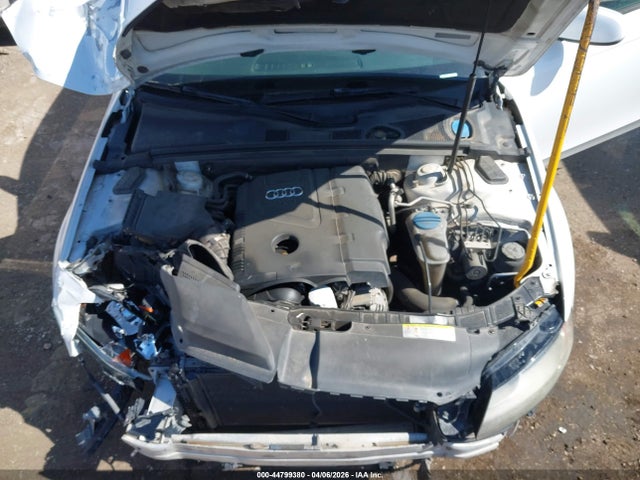 2012 Audi A4 2.0t Premium მანქანა იყიდება აუქციონზე, vin: WAUAFAFL3CN018815, აუქციონის ნომერი: 44799380