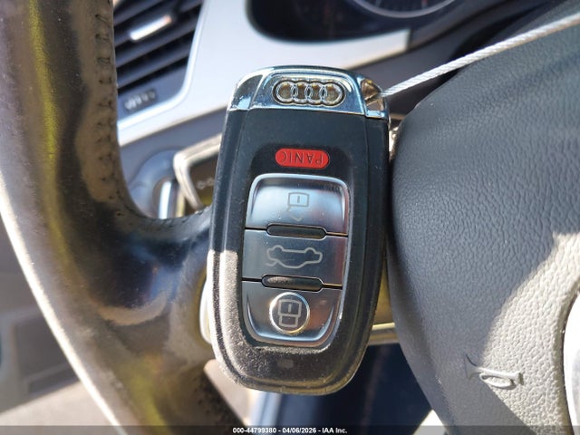 2012 Audi A4 2.0t Premium მანქანა იყიდება აუქციონზე, vin: WAUAFAFL3CN018815, აუქციონის ნომერი: 44799380
