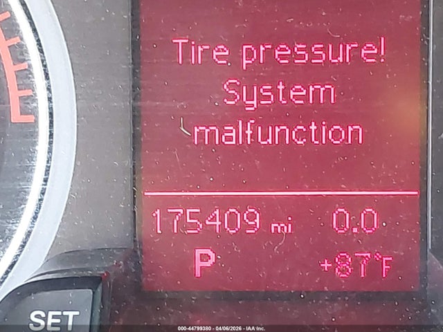 2012 Audi A4 2.0t Premium მანქანა იყიდება აუქციონზე, vin: WAUAFAFL3CN018815, აუქციონის ნომერი: 44799380
