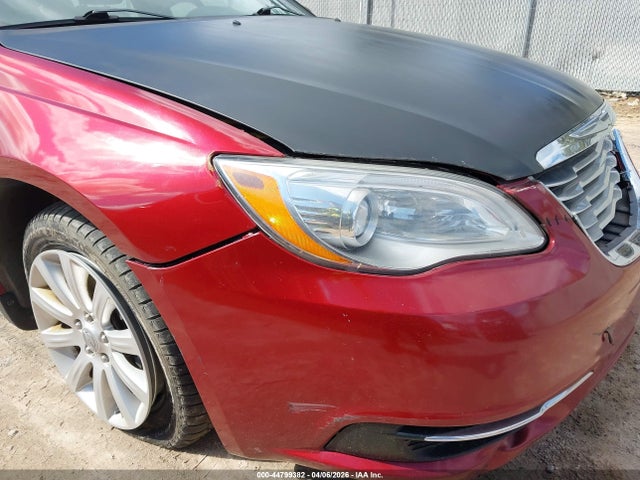 44799382 :رقم المزاد ، 1C3CCBBG1DN531974 vin ، 2013 Chrysler 200 Touring مزاد بيع