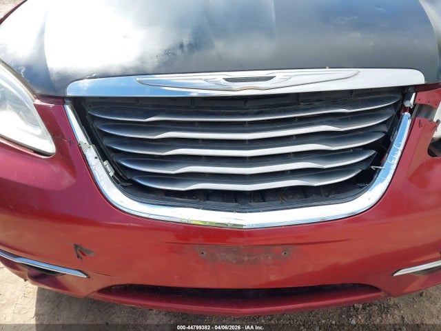 44799382 :رقم المزاد ، 1C3CCBBG1DN531974 vin ، 2013 Chrysler 200 Touring مزاد بيع