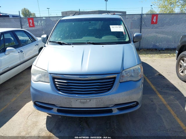 2016 Chrysler Town & Country Touring მანქანა იყიდება აუქციონზე, vin: 2C4RC1BG6GR281459, აუქციონის ნომერი: 44799389