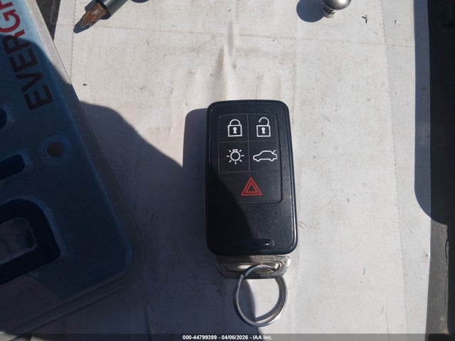 2017 VOLVO XC60 YV440MRU9H2164620 Photo 10