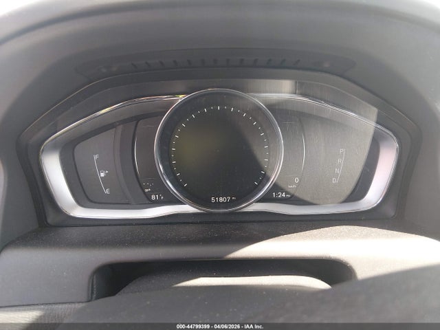 2017 VOLVO XC60 YV440MRU9H2164620 Photo 6