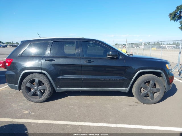 2011 Jeep Grand Cherokee Overland მანქანა იყიდება აუქციონზე, vin: 1J4RR6GT1BC605415, აუქციონის ნომერი: 44799406
