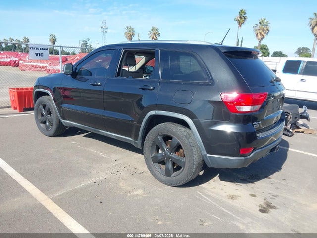 2011 Jeep Grand Cherokee Overland მანქანა იყიდება აუქციონზე, vin: 1J4RR6GT1BC605415, აუქციონის ნომერი: 44799406