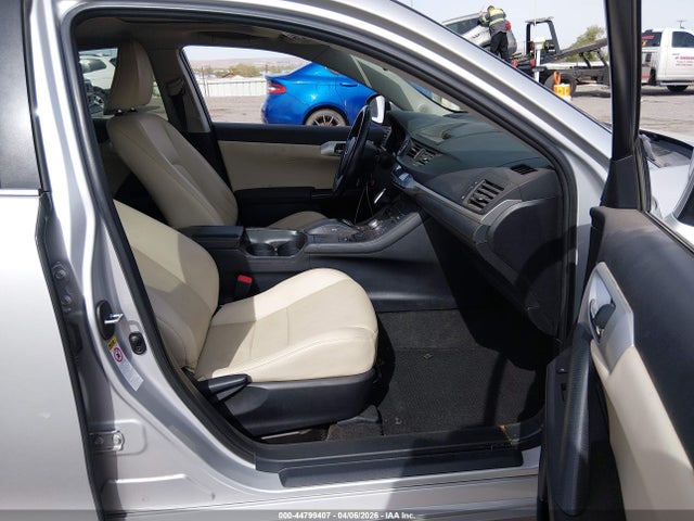 Aukcja sprzedaży 2011 Lexus Ct 200h Premium, vin: JTHKD5BH7B2046573, numer aukcji: 44799407