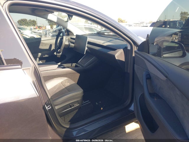Aukcja sprzedaży 2026 Tesla Model Y All-wheel Drive/long Range Launch Series/premium All-wheel Drive, vin: 7SAYGDEE1TF324626, numer aukcji: 44799425