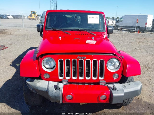 44799432 :رقم المزاد ، 1C4BJWEG2GL237855 vin ، 2016 Jeep Wrangler Unlimited Sahara مزاد بيع
