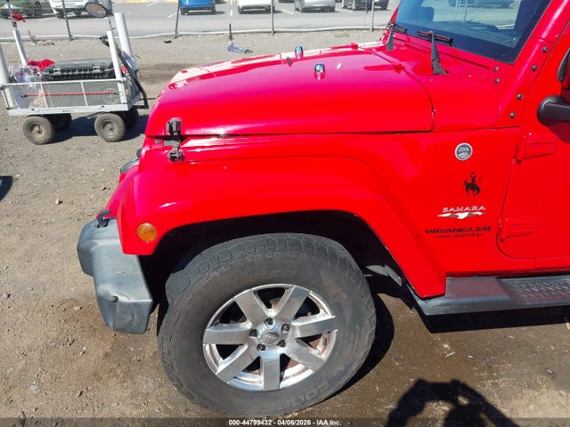 44799432 :رقم المزاد ، 1C4BJWEG2GL237855 vin ، 2016 Jeep Wrangler Unlimited Sahara مزاد بيع