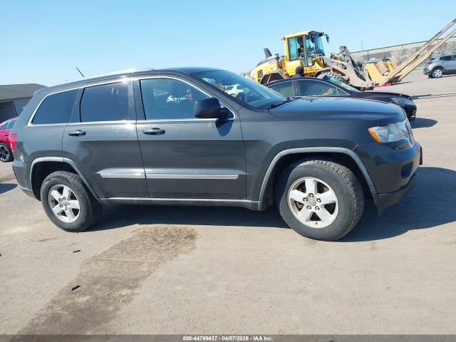 44799437 :رقم المزاد ، 1J4RR4GGXBC567383 vin ، 2011 Jeep Grand Cherokee Laredo مزاد بيع