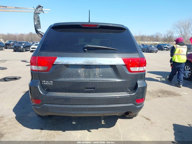 44799437 :رقم المزاد ، 1J4RR4GGXBC567383 vin ، 2011 Jeep Grand Cherokee Laredo مزاد بيع