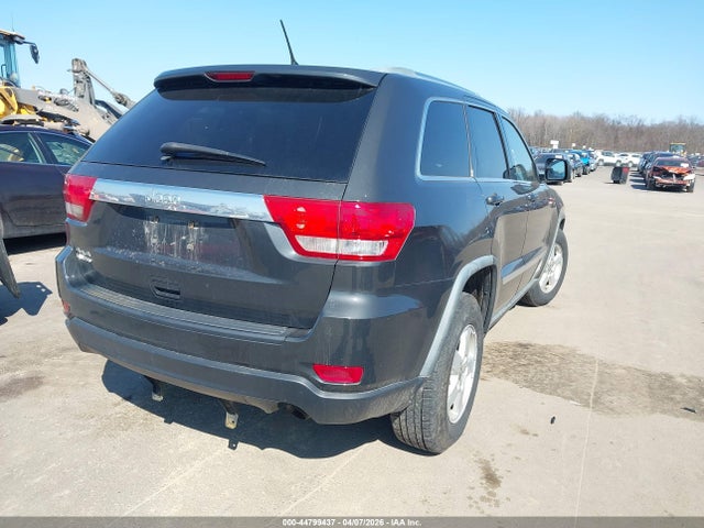 44799437 :رقم المزاد ، 1J4RR4GGXBC567383 vin ، 2011 Jeep Grand Cherokee Laredo مزاد بيع