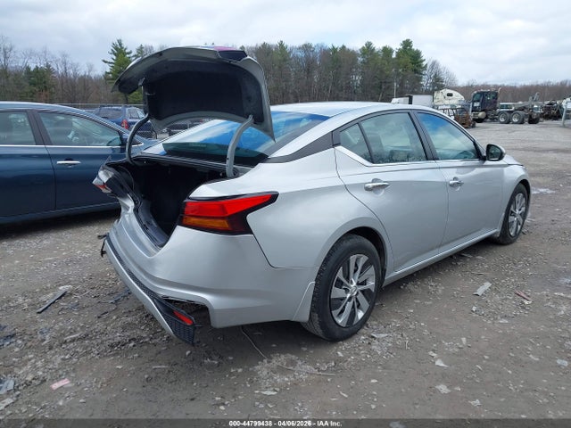 44799438 :رقم المزاد ، 1N4BL4BV2NN367336 vin ، 2022 Nissan Altima S Fwd مزاد بيع