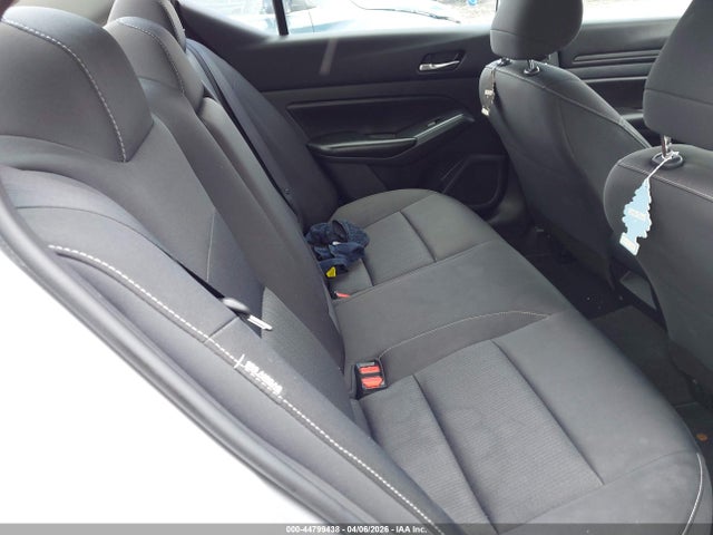 44799438 :رقم المزاد ، 1N4BL4BV2NN367336 vin ، 2022 Nissan Altima S Fwd مزاد بيع