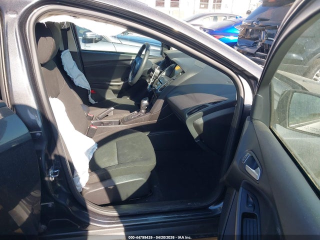 Продажа на аукционе авто 2017 Ford Focus Sel, vin: 1FADP3H22HL297891, номер лота: 44799439