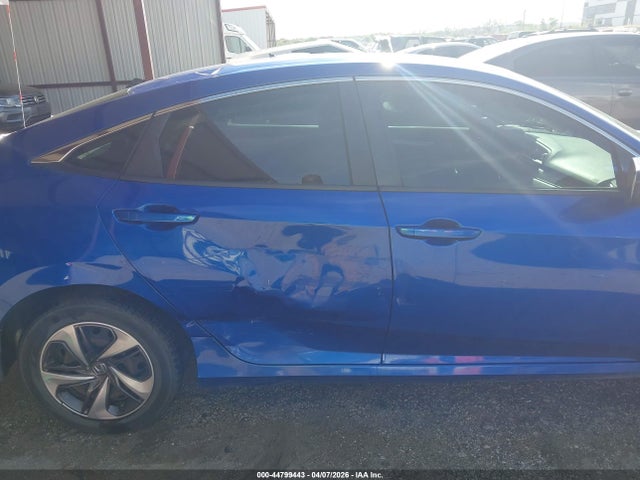 Продажа на аукционе авто 2020 Honda Civic Lx, vin: 19XFC2F60LE008409, номер лота: 44799443