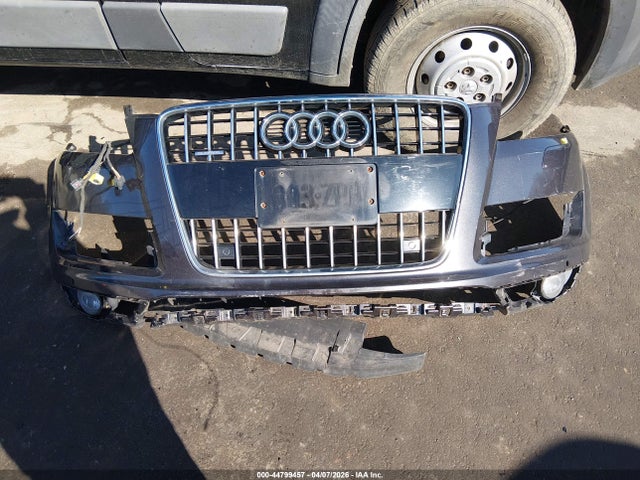 44799457 :رقم المزاد ، WA1LYAFE9AD003370 vin ، 2010 Audi Q7 3.6 Premium مزاد بيع