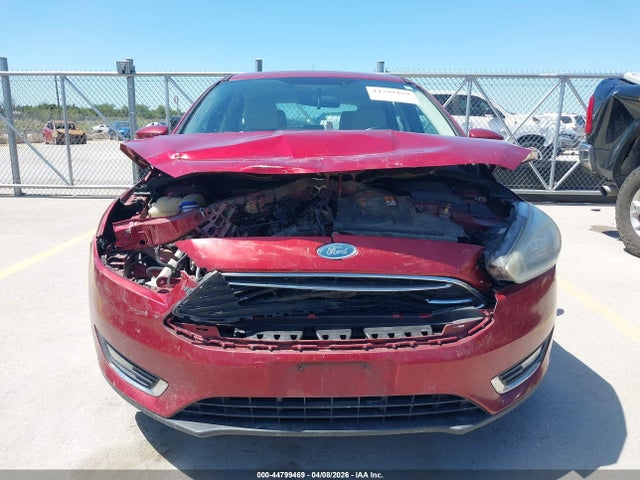 Ford Focus Titanium 2015 1FADP3N26FL379821 Image 13