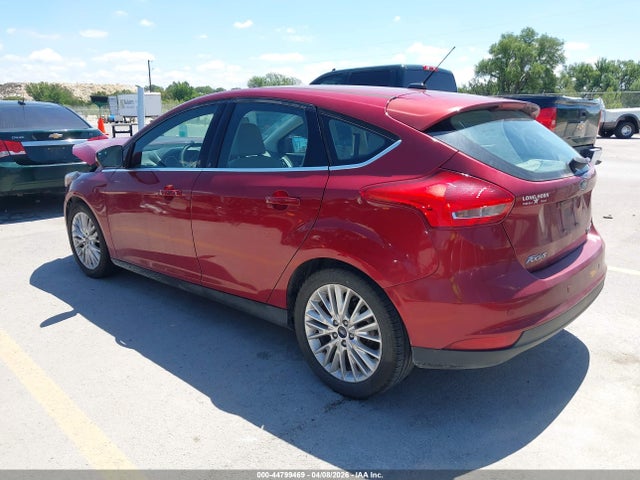 Ford Focus Titanium 2015 1FADP3N26FL379821 Image 3