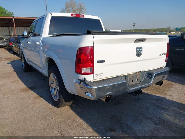 2012 RAM 1500 1C6RD7NT7CS315675 Photo 2