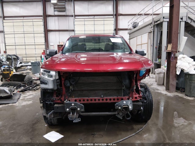 Продажа на аукционе авто 2024 Chevrolet Silverado 1500 4wd  Short Bed Lt, vin: 1GCUDDED4RZ192704, номер лота: 44799520