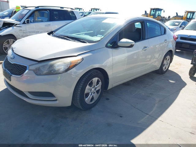 Продажа на аукционе авто 2015 Kia Forte Lx, vin: KNAFK4A67F5380221, номер лота: 44799534