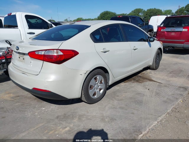 Продажа на аукционе авто 2015 Kia Forte Lx, vin: KNAFK4A67F5380221, номер лота: 44799534