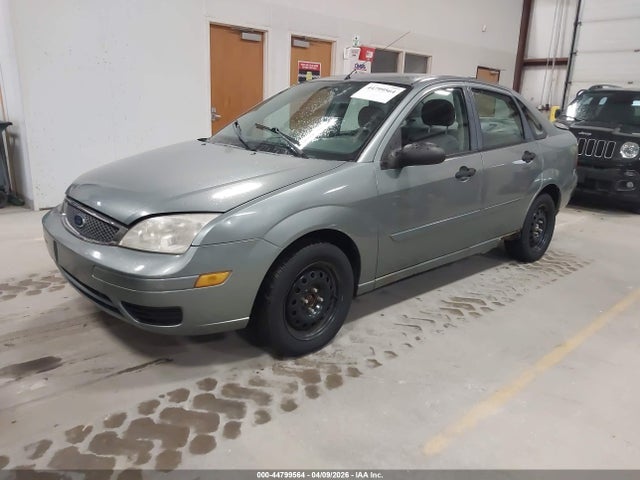 2005 FORD FOCUS 1FAFP34N55W224033 Photo 1