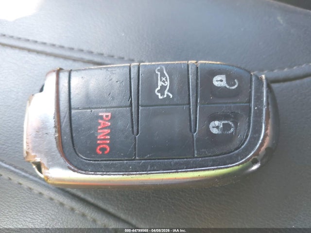 Aukcja sprzedaży 2015 Chrysler 200 Limited, vin: 1C3CCCABXFN621803, numer aukcji: 44799568