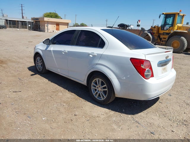 1G1JC5SH9F4220274 Chevrolet Sonic Lt Auto