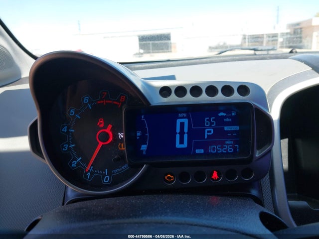 1G1JC5SH9F4220274 Chevrolet Sonic Lt Auto