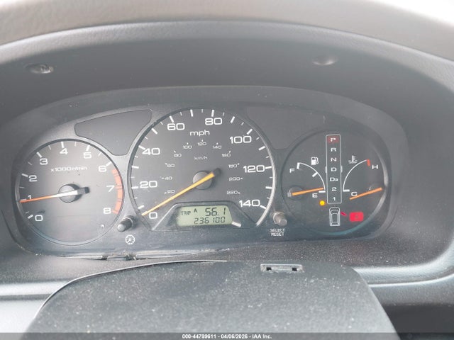 44799611 :رقم المزاد ، 5FNRL18692B015405 vin ، 2002 Honda Odyssey Ex مزاد بيع