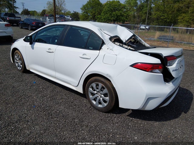 Продажа на аукционе авто 2022 Toyota Corolla Le, vin: 5YFEPMAE7NP315152, номер лота: 44799628