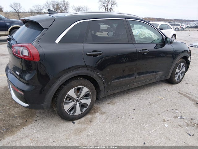 44799638 :رقم المزاد ، KNDCB3LC9H5078712 vin ، 2017 Kia Niro Lx مزاد بيع