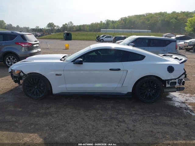 Продаж на аукціоні авто 2016 Ford Mustang Gt Premium, vin: 1FA6P8CF8G5206044, номер лоту: 44799660