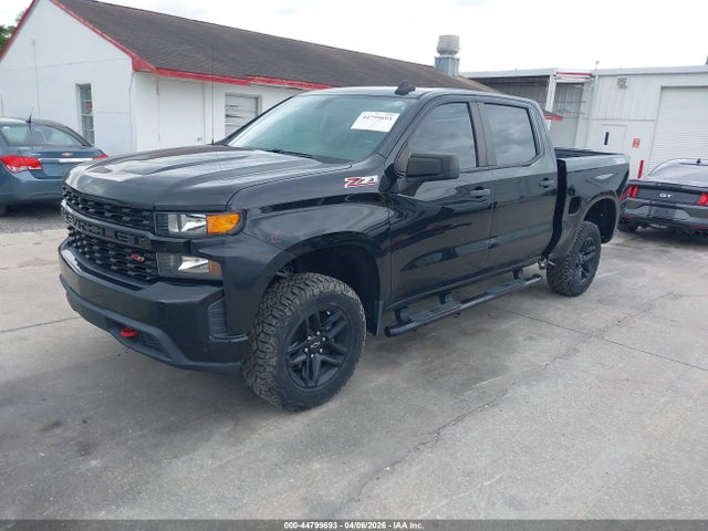 2021 Chevrolet Silverado 1500 4wd  Short Bed Custom Trail Boss მანქანა იყიდება აუქციონზე, vin: 1GCPYCEF2MZ211630, აუქციონის ნომერი: 44799693