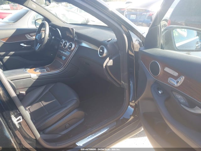 W1N0G8EB9NV380303 Mercedes-Benz Glc 300 4matic Suv