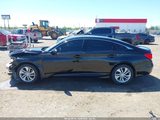 2018 Honda Accord Lx მანქანა იყიდება აუქციონზე, vin: 1HGCV1F11JA058376, აუქციონის ნომერი: 44799700