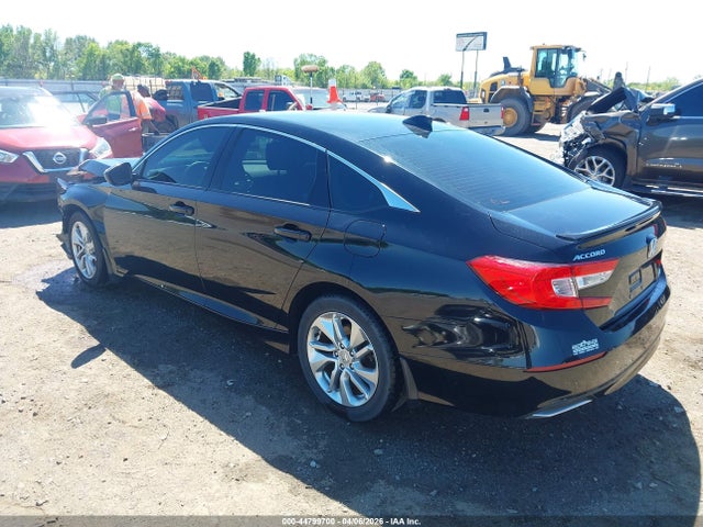 2018 Honda Accord Lx მანქანა იყიდება აუქციონზე, vin: 1HGCV1F11JA058376, აუქციონის ნომერი: 44799700