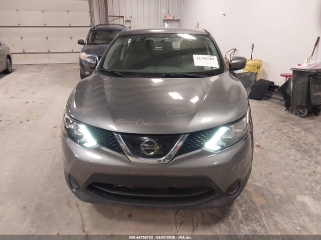JN1BJ1CR5KW311898 Nissan Rogue Sport S