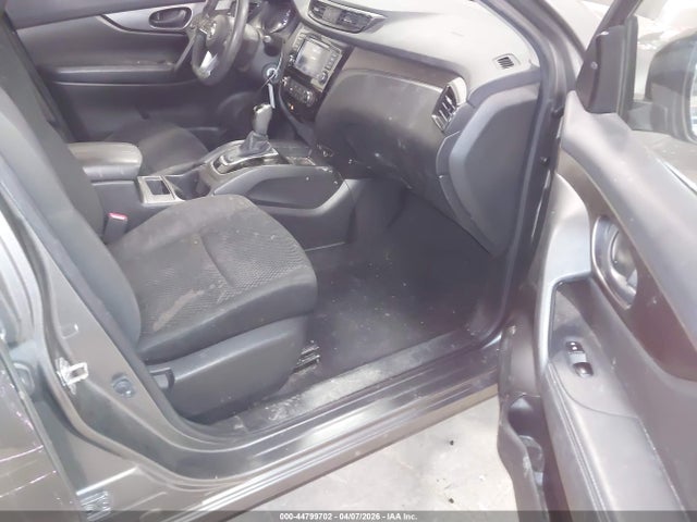 JN1BJ1CR5KW311898 Nissan Rogue Sport S