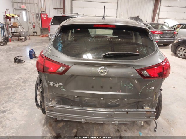 JN1BJ1CR5KW311898 Nissan Rogue Sport S