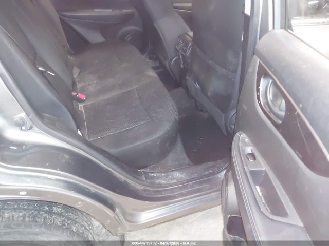 JN1BJ1CR5KW311898 Nissan Rogue Sport S