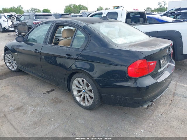 2011 Bmw 328i მანქანა იყიდება აუქციონზე, vin: WBAPH7G54BNM55521, აუქციონის ნომერი: 44799716