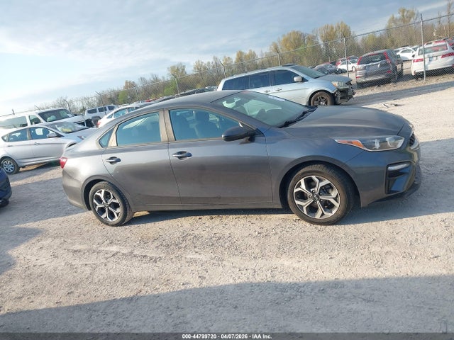 2019 Kia Forte Lxs მანქანა იყიდება აუქციონზე, vin: 3KPF24AD2KE111236, აუქციონის ნომერი: 44799720