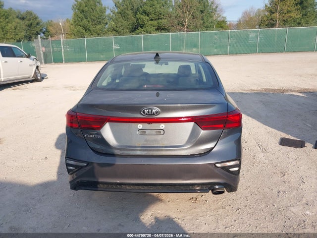 2019 Kia Forte Lxs მანქანა იყიდება აუქციონზე, vin: 3KPF24AD2KE111236, აუქციონის ნომერი: 44799720