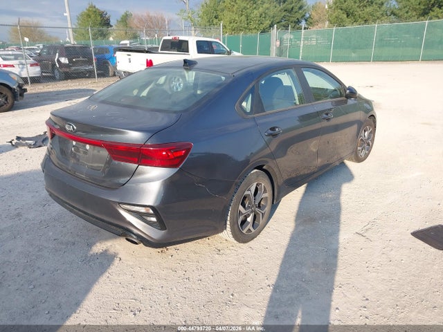 2019 Kia Forte Lxs მანქანა იყიდება აუქციონზე, vin: 3KPF24AD2KE111236, აუქციონის ნომერი: 44799720