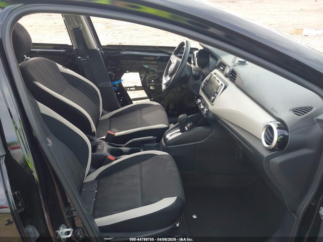 Продажа на аукционе авто 2022 Nissan Versa 1.6 Sv Xtronic Cvt, vin: 3N1CN8EVXNL863791, номер лота: 44799755