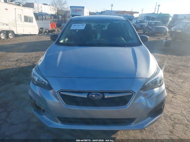 44799778 :رقم المزاد ، 4S3GTAA66J3718876 vin ، 2018 Subaru Impreza 2.0i مزاد بيع
